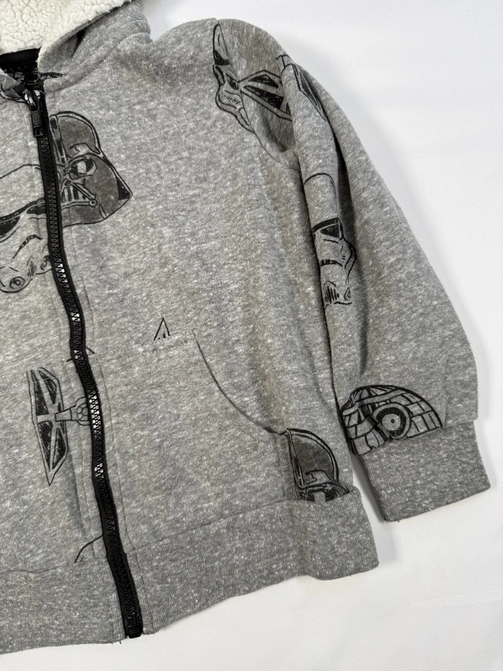 STAR WARS Boys Hoodie Jacket 4T Gray Graphic‎ Sherpa Lined Cozy Streetwear